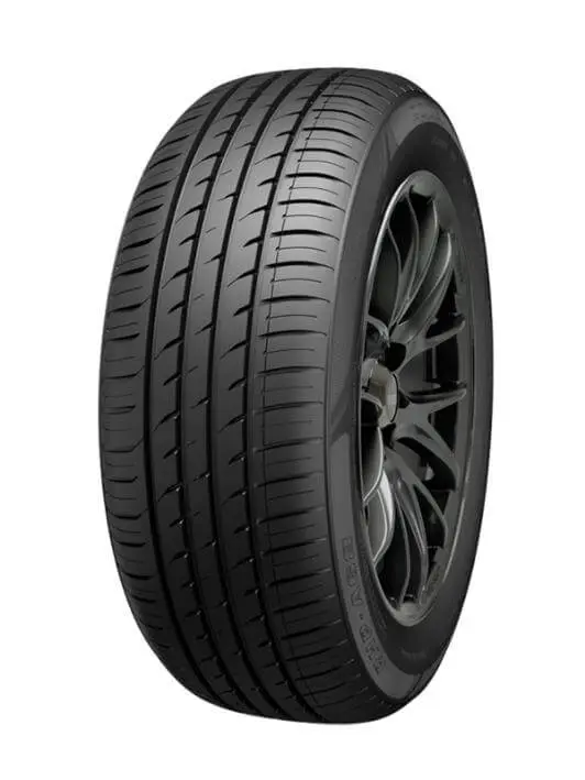 اطار سيارة روفيلو فيتنامي– مقاس 215/65R16 